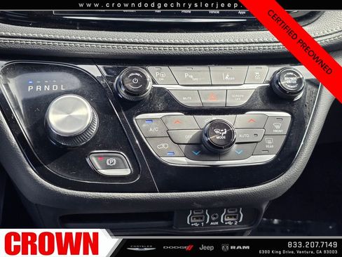 Certified 2024 Chrysler Pacifica Limited FWD image 27
