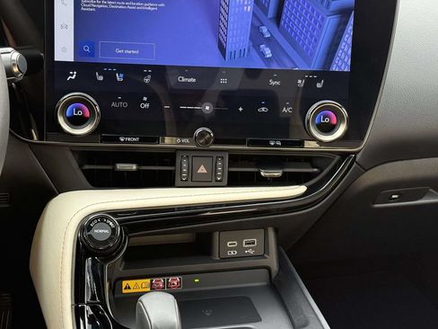 Used 2023 Lexus NX 350 AWD image 18