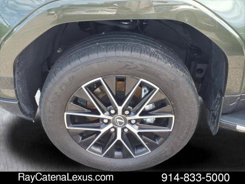 Certified 2024 Lexus GX 550 w/ Accessory Package (Z1) AWD/4WD image 8