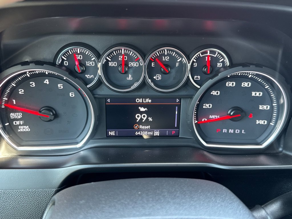 Used 2020 Chevrolet Silverado 1500 RST AWD/4WD image 9
