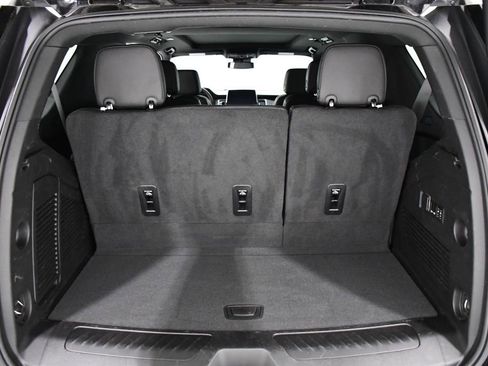 Used 2023 Chevrolet Tahoe LT w/ Luxury Package image 23