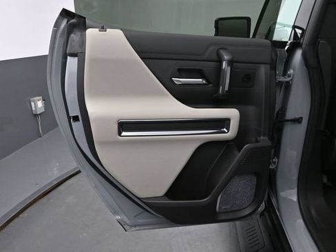 Used 2026 GMC Hummer EV SUV AWD/4WD image 16
