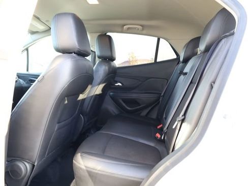 Used 2018 Buick Encore Preferred image 27