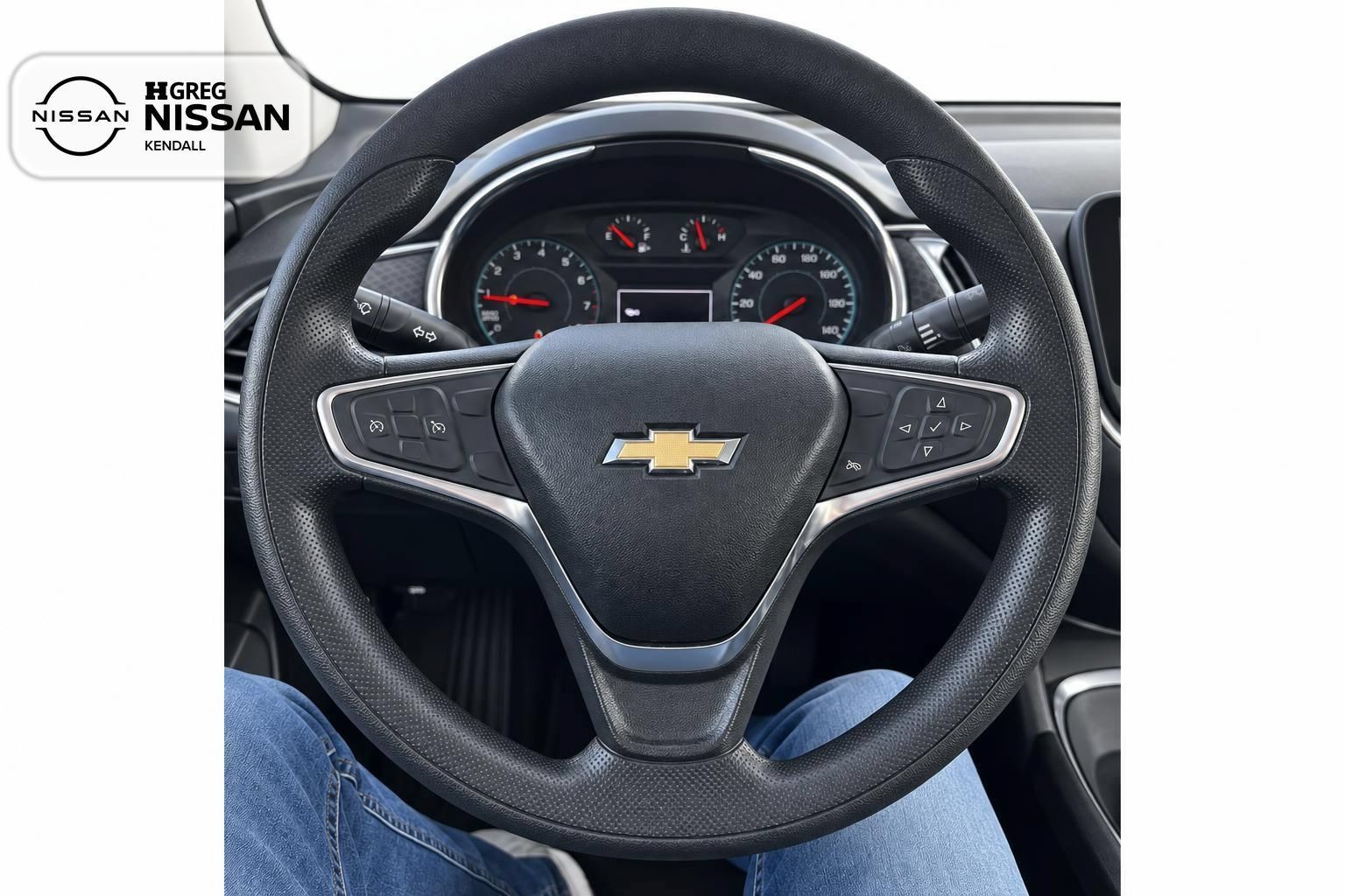 Used 2019 Chevrolet Malibu LT FWD image 9