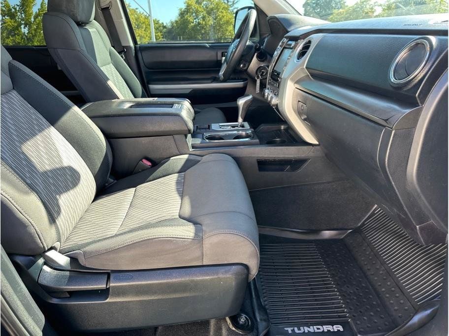 Used 2018 Toyota Tundra SR5 w/ TRD Sport Package AWD/4WD image 16