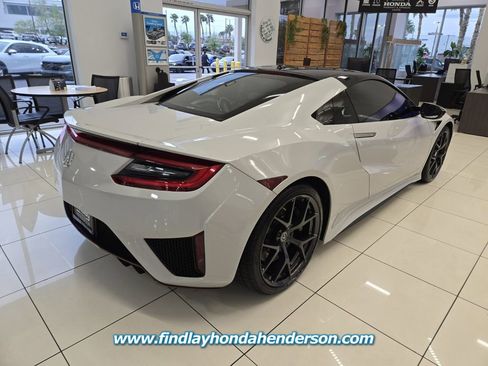 Used 2017 Acura NSX AWD/4WD image 7