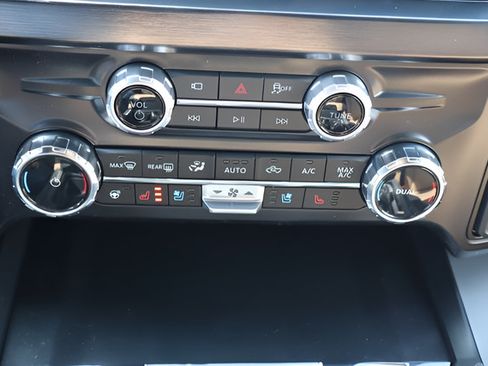 New 2026 Ford F250 Lariat w/ Lariat Ultimate Package AWD/4WD image 26