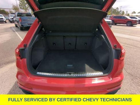 Used 2024 Audi Q3 2.0T Premium AWD/4WD image 40