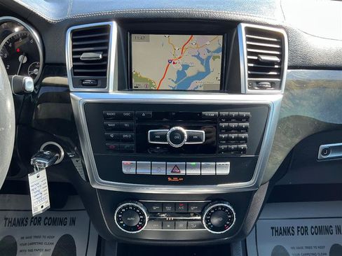 Used 2016 Mercedes-Benz GL 450 4MATIC image 44