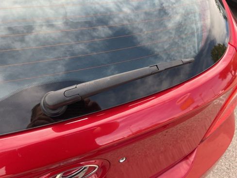 Used 2017 Hyundai Accent SE FWD image 30