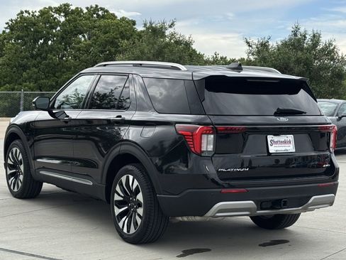 Used 2025 Ford Explorer Platinum w/ LUX Leather Package image 4