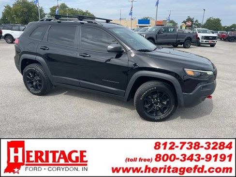 Used 2021 Jeep Cherokee Trailhawk w/ Technology Group AWD/4WD image 1