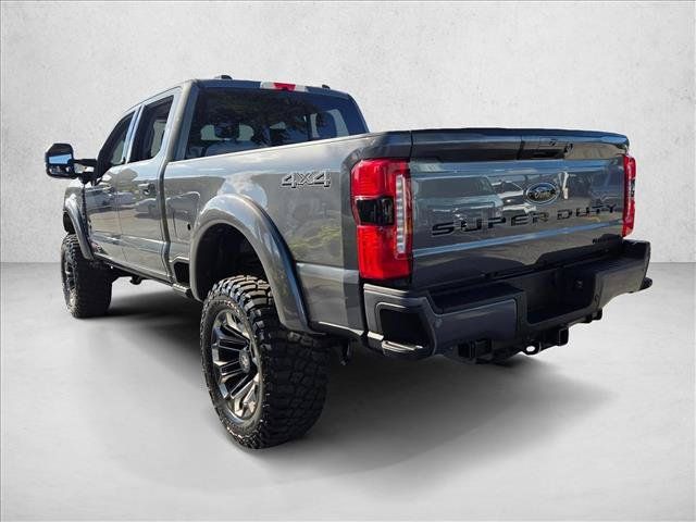 New 2025 Ford F250 XLT w/ Black Appearance Package AWD/4WD image 9