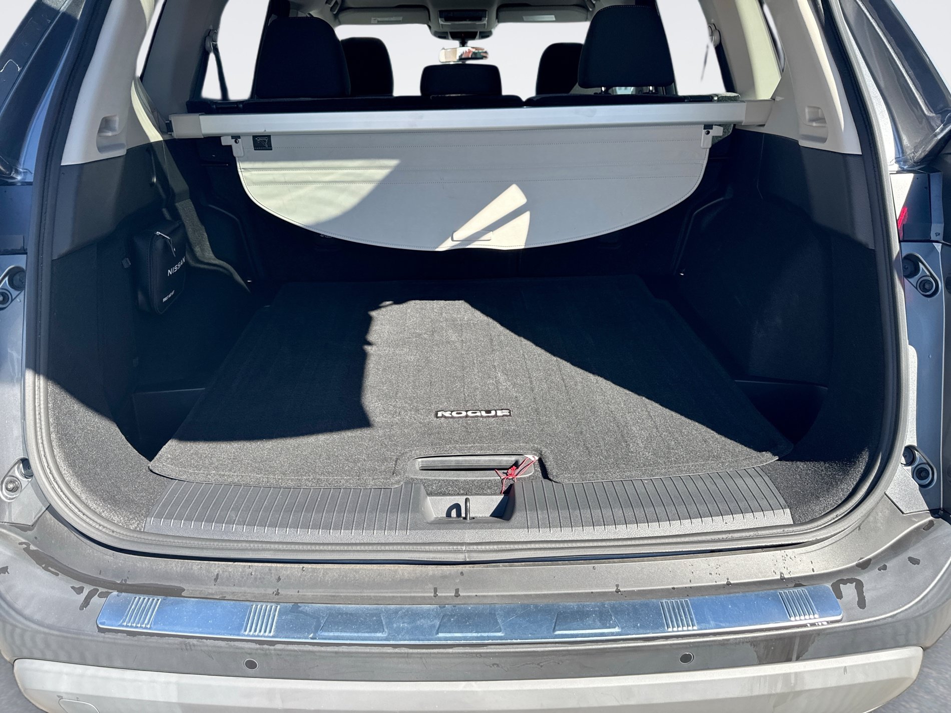 Certified 2023 Nissan Rogue SV FWD image 13