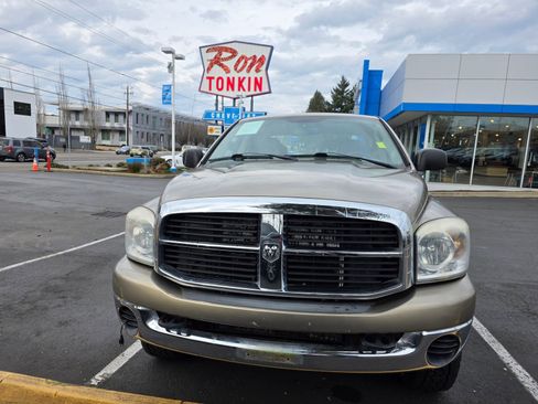 Used 2007 Dodge Ram 2500 Truck SLT w/ Trailer Tow Group image 2