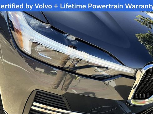 Used 2022 Volvo XC60 B5 Momentum image 38