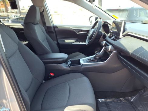 Certified 2025 Toyota RAV4 XLE AWD/4WD image 20