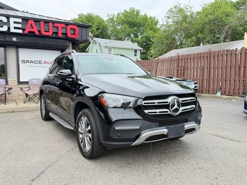 Used 2022 Mercedes-Benz GLE 350 4MATIC image 4