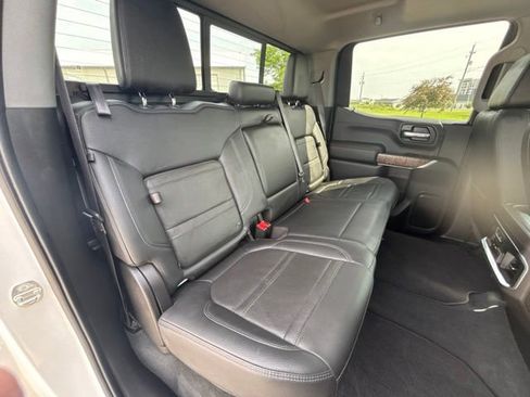 Used 2019 GMC Sierra 1500 Denali w/ Denali Ultimate Package AWD/4WD image 35