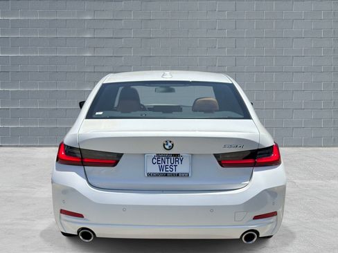 Used 2025 BMW 330i Sedan w/ Convenience Package RWD image 4