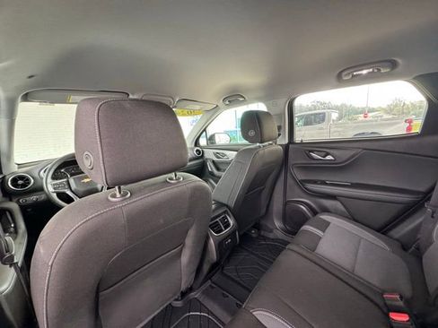 Used 2024 Chevrolet Blazer LT w/ Convenience Package image 22