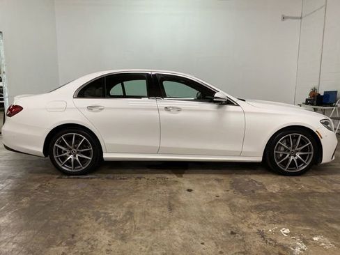 Used 2023 Mercedes-Benz E 350 Sedan w/ Premium Package image 6