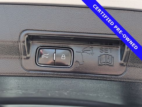 Certified 2021 Ford Explorer XLT w/ Equipment Group 202A RWD image 14