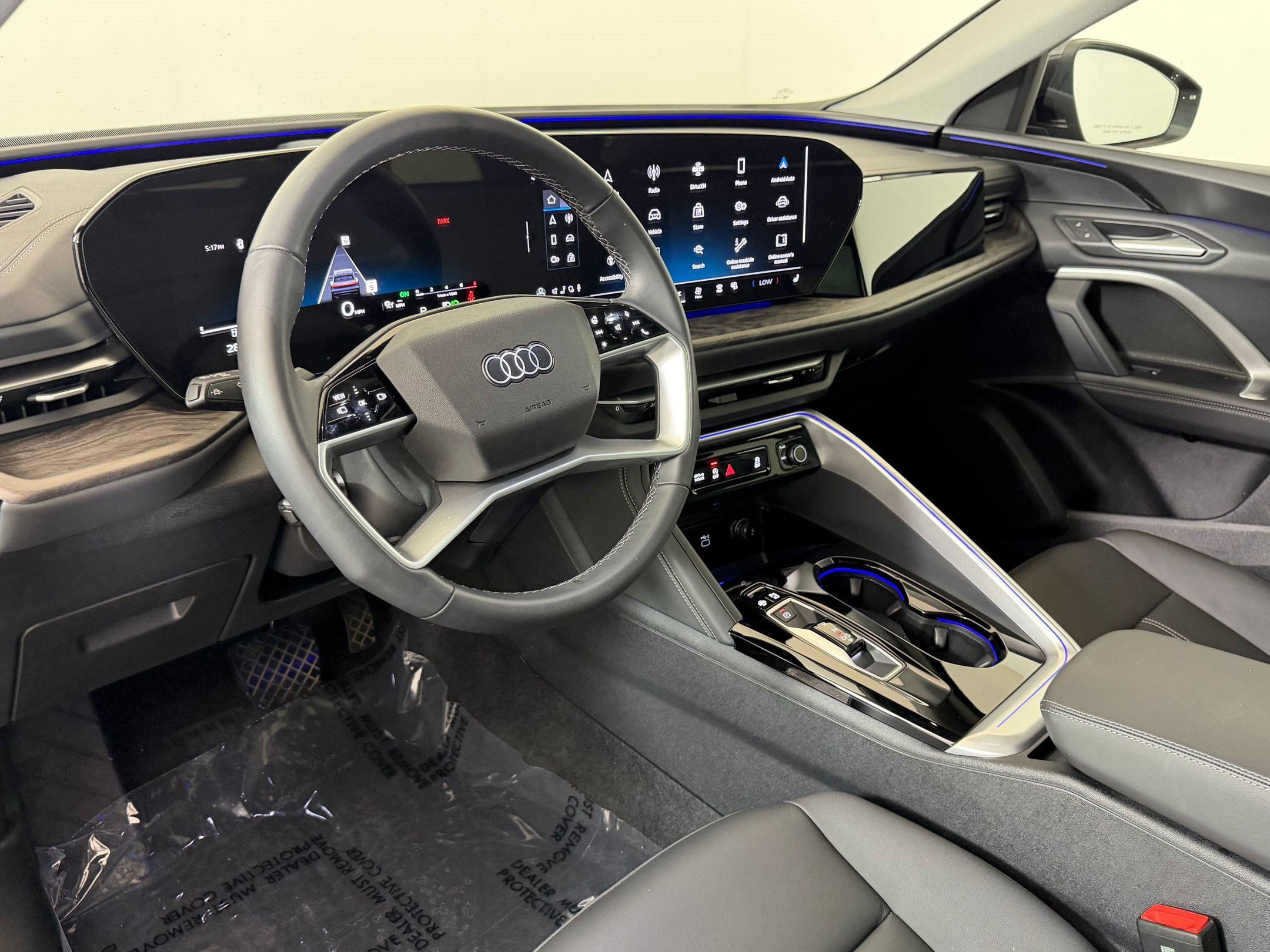 Certified 2025 Audi Q5 Premium w/ Convenience Package AWD/4WD image 4