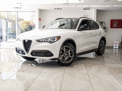 New 2025 Alfa Romeo Stelvio Sprint