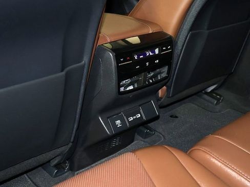 Certified 2024 Acura MDX SH-AWD w/ Technology Package image 16