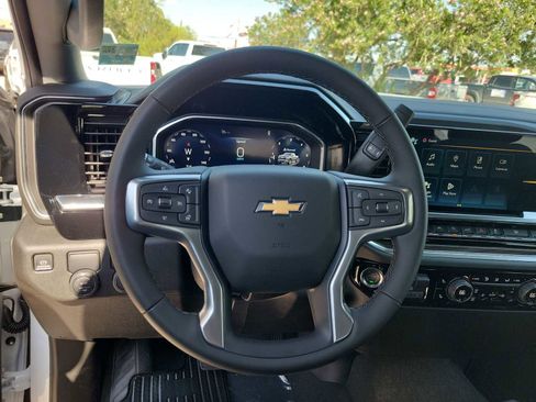 New 2026 Chevrolet Silverado 1500 LT image 23