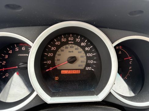 Used 2007 Toyota Tacoma PreRunner image 22