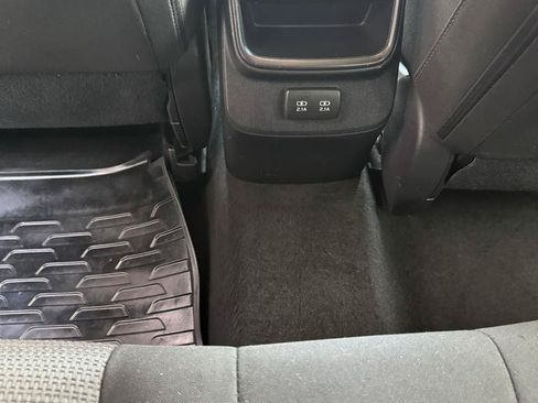 Used 2020 Subaru Outback Premium AWD/4WD image 16