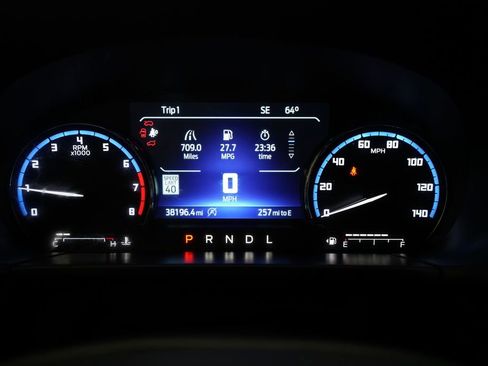 Used 2023 Ford Bronco Sport Outer Banks w/ Tech Package AWD/4WD image 2