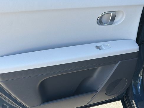 Certified 2023 Hyundai Ioniq 5 SE image 8