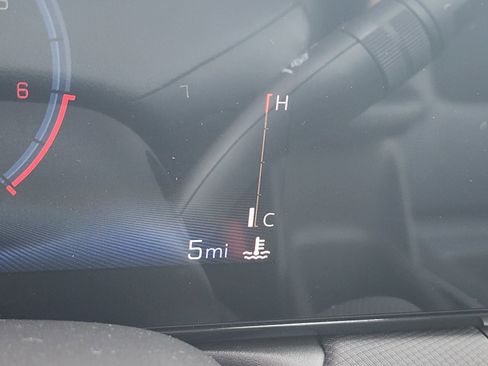 New 2026 Chevrolet TrailBlazer LT w/ Convenience Package image 15