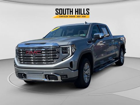 Used 2024 GMC Sierra 1500 Denali w/ Technology Package AWD/4WD image 1