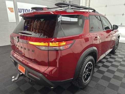 Used 2024 Nissan Pathfinder Rock Creek AWD/4WD image 10