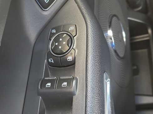 Used 2023 Ford Expedition Max XLT image 25