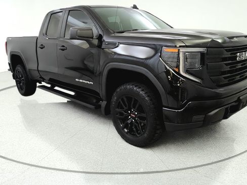 Used 2023 GMC Sierra 1500 Pro w/ Graphite Edition AWD/4WD image 1