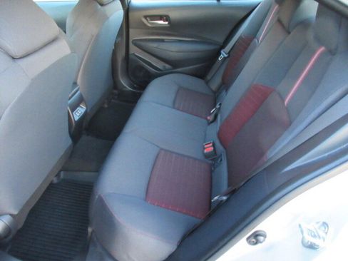 Used 2025 Toyota Corolla SE image 13