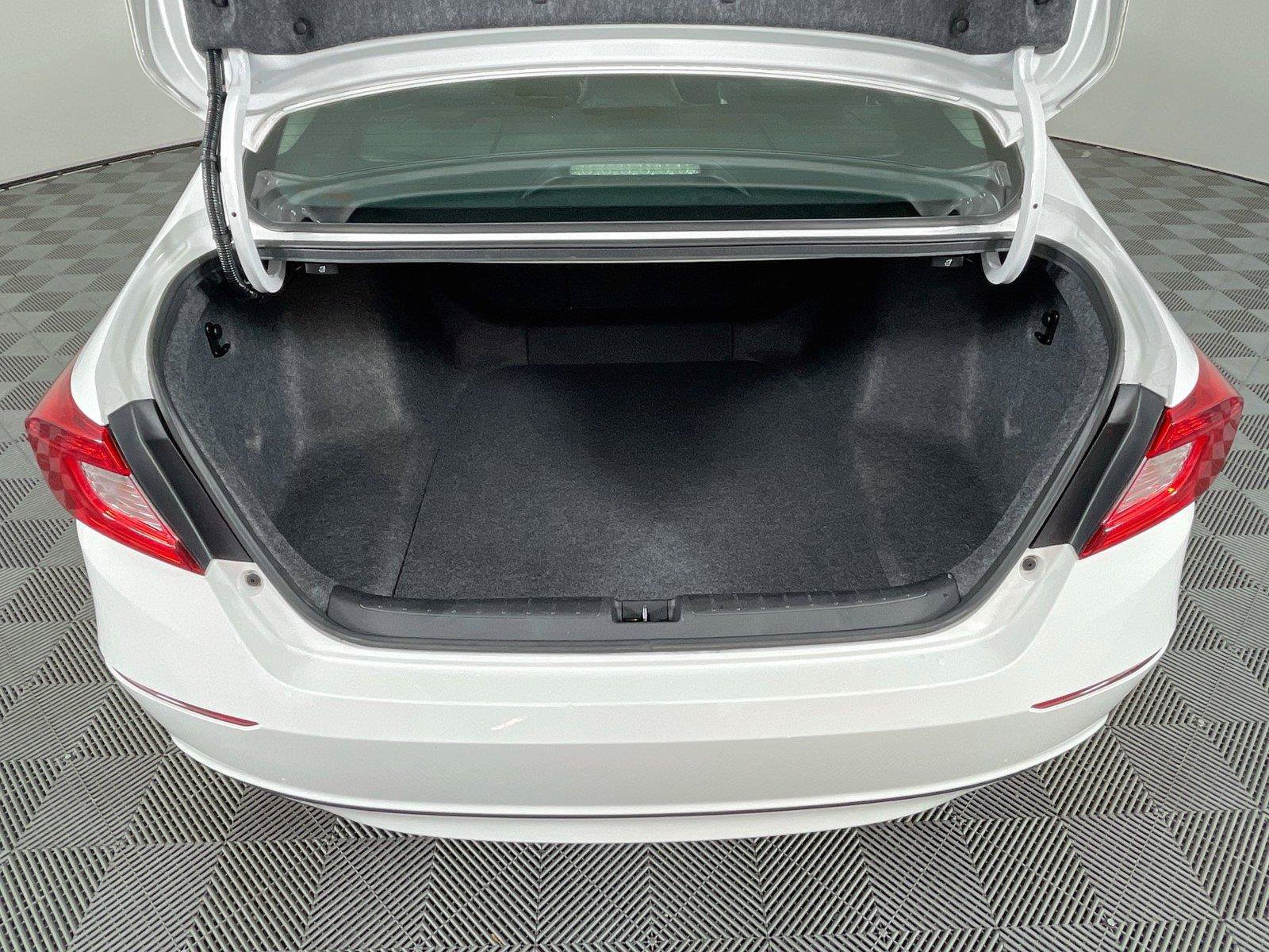 Used 2019 Honda Accord EX-L image 23