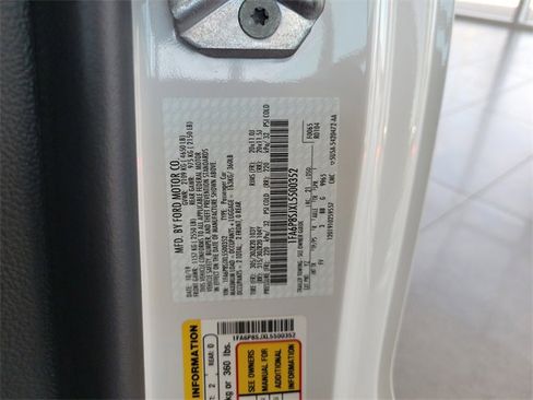 Used 2020 Ford Mustang Shelby GT500 w/ Carbon Fiber Track Pack image 30