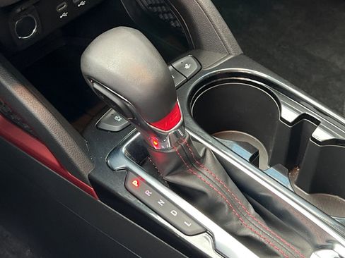 Used 2023 Chevrolet TrailBlazer RS w/ Convenience Package image 21