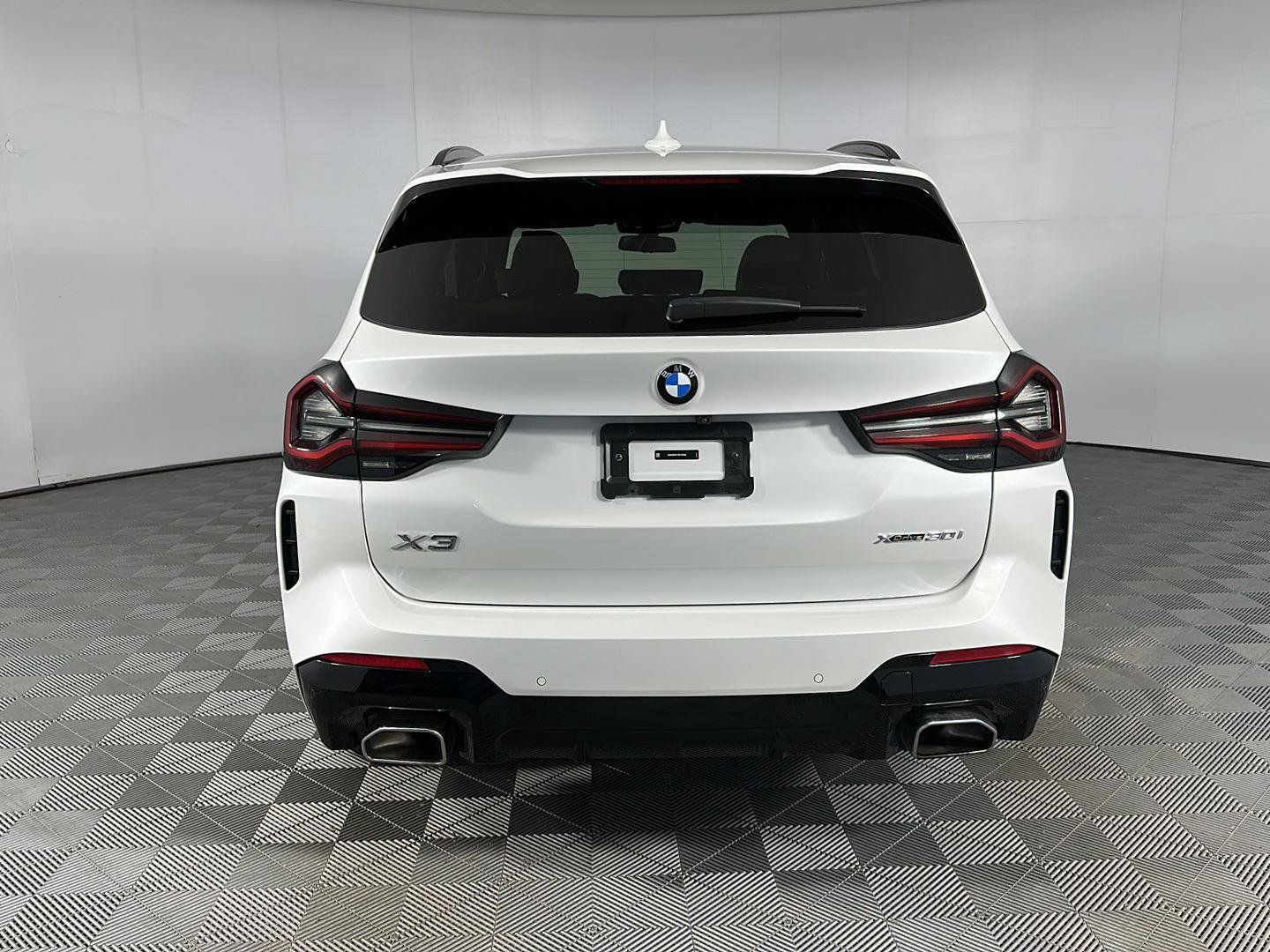 Used 2024 BMW X3 xDrive30i w/ Premium Package AWD/4WD image 24