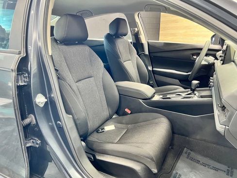 Used 2025 Honda Accord LX image 8