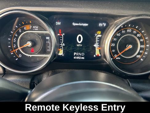 Used 2021 Jeep Wrangler Unlimited Sport AWD/4WD image 17
