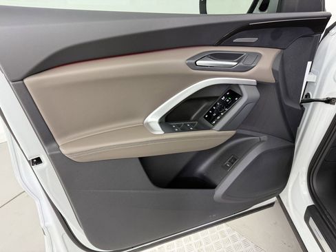 New 2025 Audi Q5 Premium Plus image 12