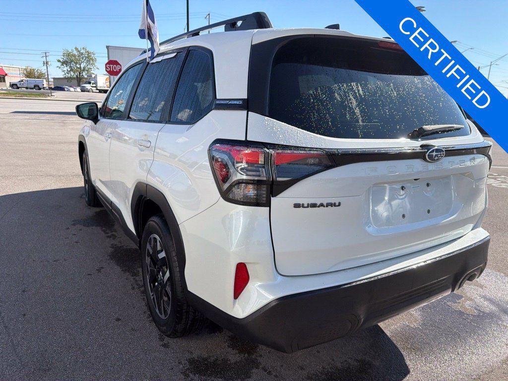 Certified 2025 Subaru Forester Premium AWD/4WD image 4