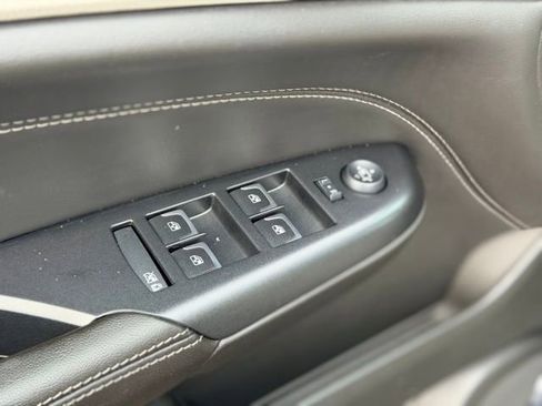 Used 2014 Cadillac SRX Luxury w/ Driver Awareness Package image 19